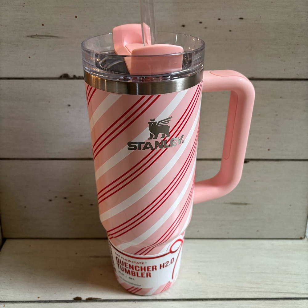 New-30oz Stanley Strawberry Twist Tumbler With Straw